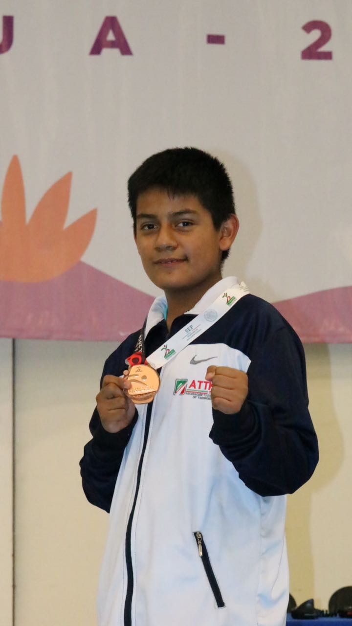 Ángel Flores gana bronce de taekwondo  en Olimpiada Nacional